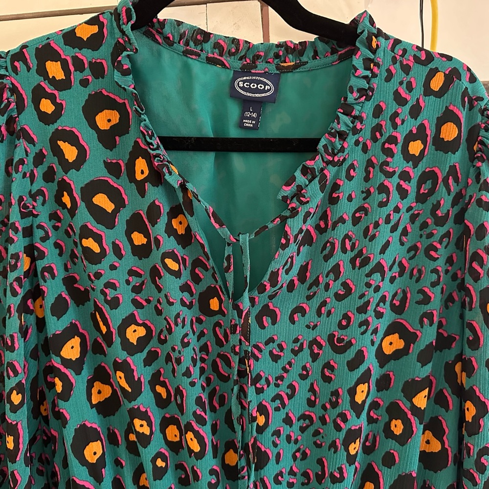 Super Fun & colorful LEOPARD midi dress by Scoop NYC. Size 12/14. Like new!